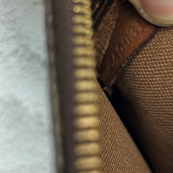 🖤Louis Vuitton Monogram Pochette pouch - Picture 4 of 12